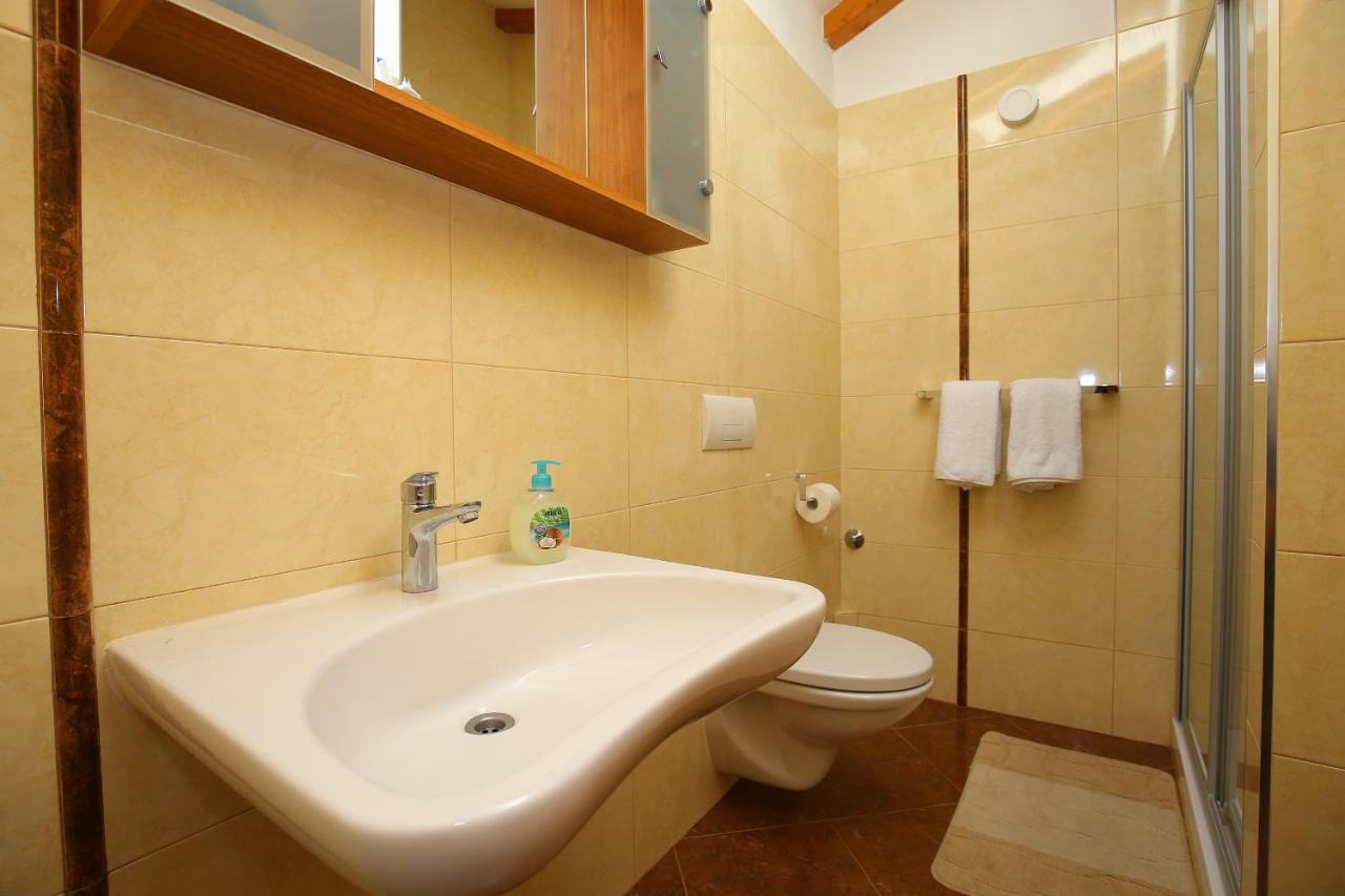 Julijana Apartamento Zadar Exterior foto